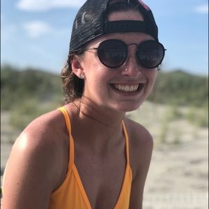 Meet your Posher, Jordyn